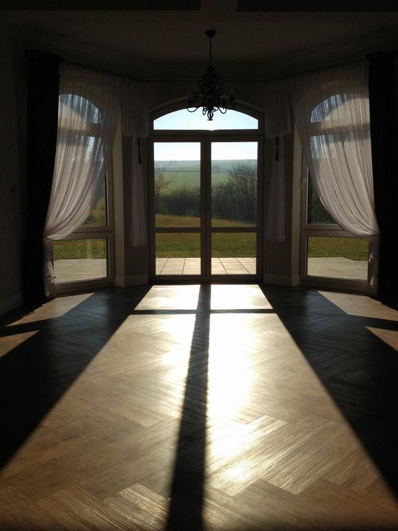 Prestige Bed and Breakfast Wierzchowisko Εξωτερικό φωτογραφία