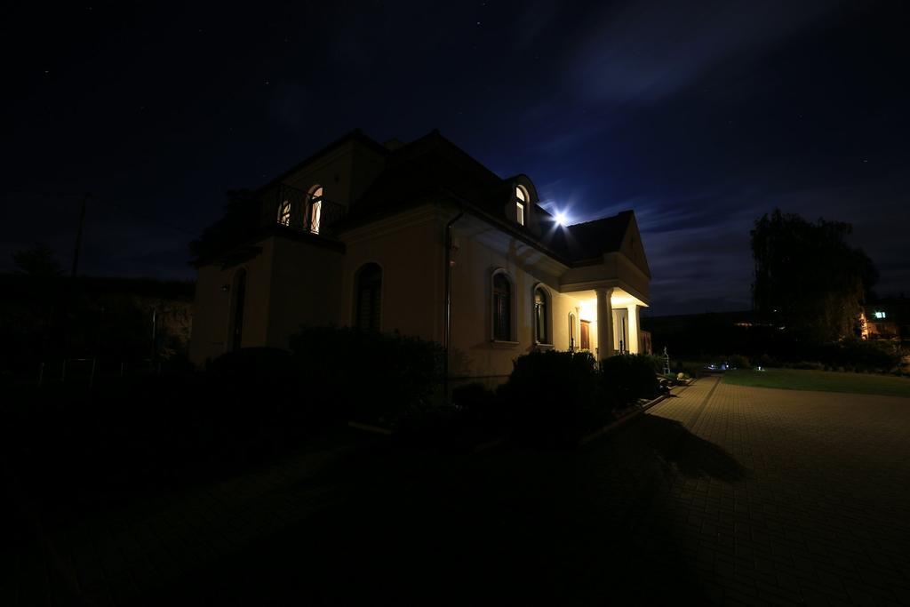 Prestige Bed and Breakfast Wierzchowisko Εξωτερικό φωτογραφία